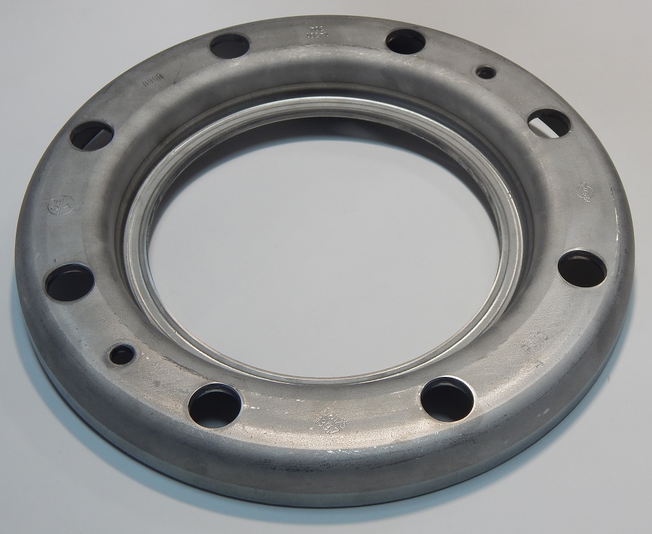 Lemezből sajtolt laza karima